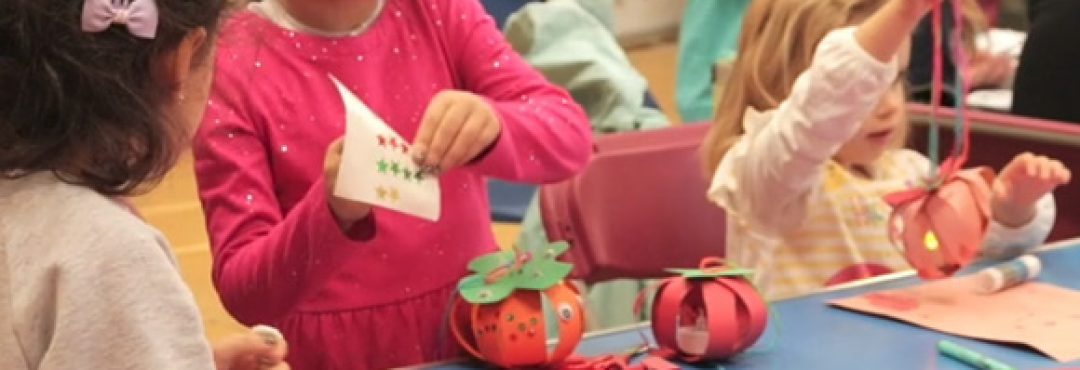 Children making Christmas lanterns