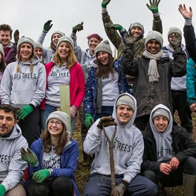 People at an I Dig Trees planting event in Bristol