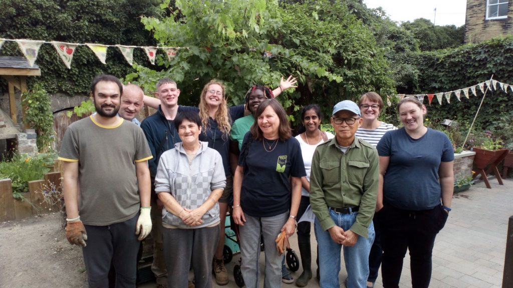 Group of volunteers at TCV Hollybush