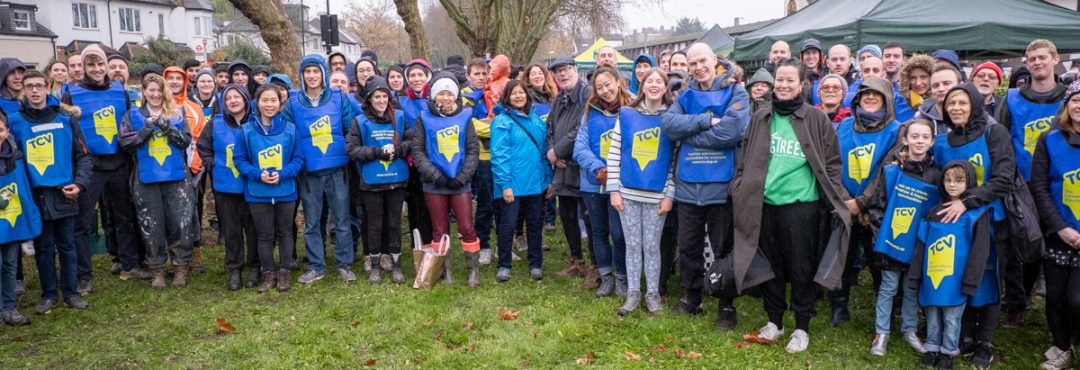 I Dig Trees volunteers ready to plant trees in London