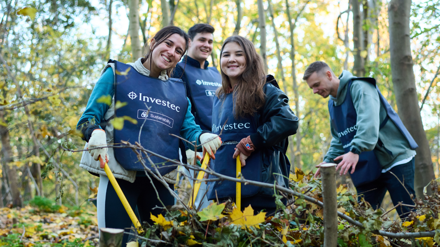 2025 TCV Corporate Volunteering Blog (5) TCV x Investec at Stave Hill, London